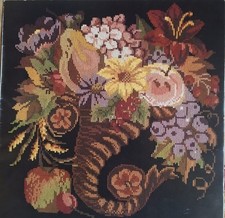 Elizabeth Bradley 16 x 16