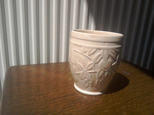 Small paramount pottery - paramount, vase