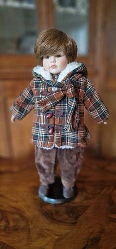 Freckled winter boy porcelian - freckled,