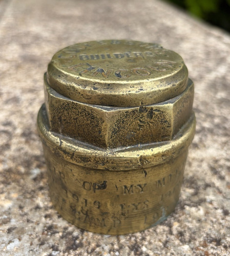 Ww1 british brass wheel nut - brass,