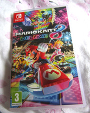 Mario Kart 8 Deluxe (Nintendo Switch, 2017) in excellent condition.