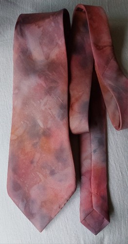 Rose quartz tones pure - rose,