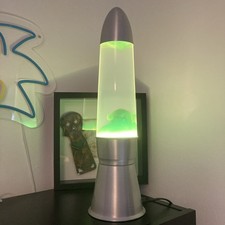 Vintage Large 17" Silver Rocket / Bullet Lava Lamp With Alien Green Wax ? ? 