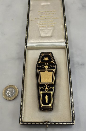 Lord nelson coffin - coffin, made