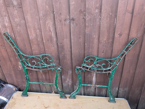 Vintage cast iron garden - cast, bench