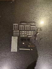 44x Hornby Metal Based Signals, Bridge Pier, Barrier R659 R658 R660 R083 Job Lot