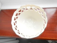 Lenox heart shaped bowl nut/sweets porcelain 3 1/8 in high 5 in across VGC