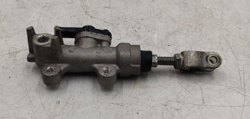 Rear brake pump - pump, sv