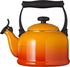 Le Creuset Traditional Stove-Top Kettle with Whistle - Chipped Bottom