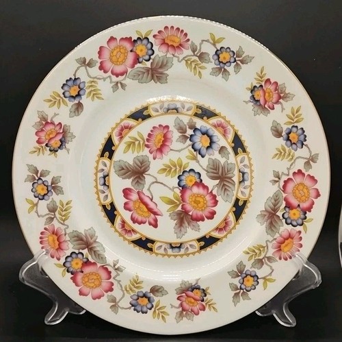 Royal stafford bone china - 1,