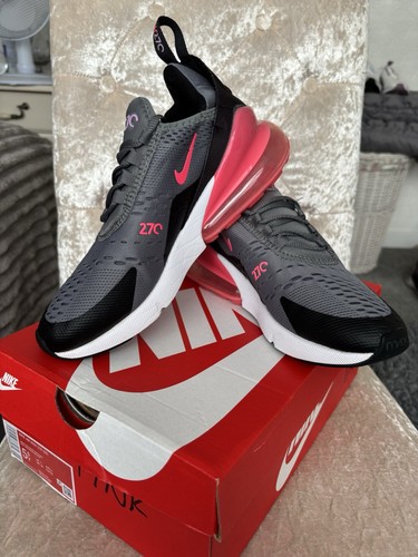 Nike air 270s