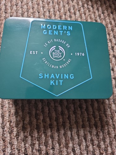 The body shop men shaving - the,