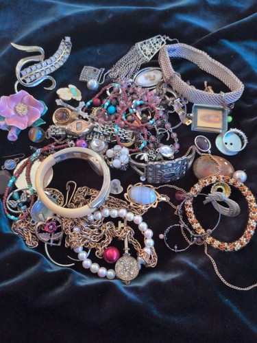 Vintage jewelry some - vintage,