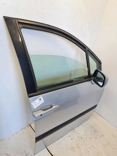 Citroen eb front - front, right