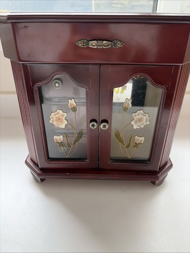Vintage wardrobe jewellery - vintage, box