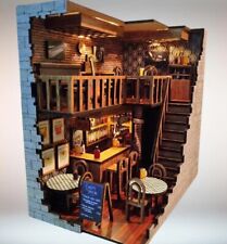 Public Bar / PUB Book Nook
