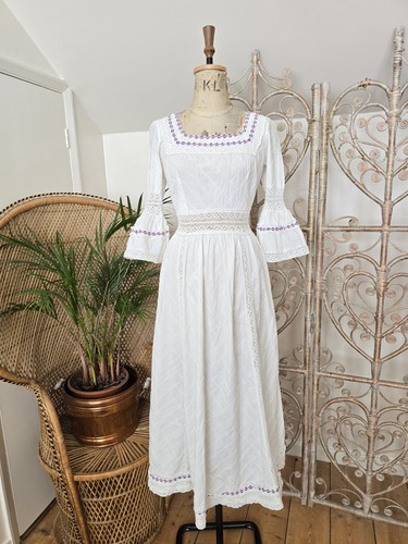 Vintage mexican embroidered - vintage,