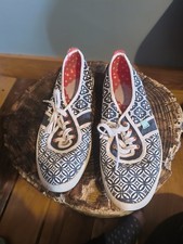 Moshulu Women's Coral "Strawberry Jam" Spotty Canvas Shoes With Laces