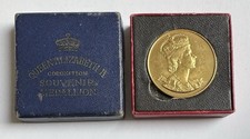 1953 QEII souvenir Coronation Medal In Original Box.