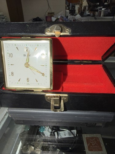 Travel clock in carrying - travel,