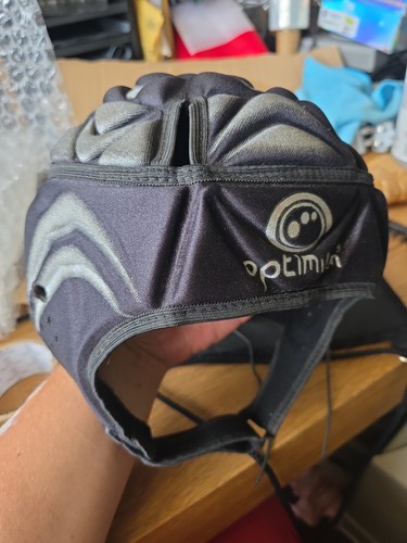 Optimum scrum cap with carry - scrum,