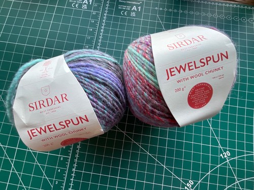 Sirdar jewelspun chunky yarn - jewelspun,