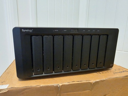 Synology ds1815 desktop - synology,