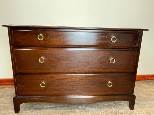 Elegant vintage stag mahogany - elegant,