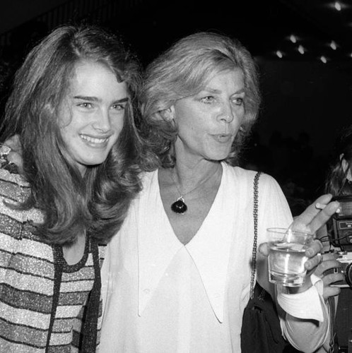 Brooke shields lauren bacall - brooke,
