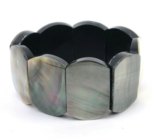 Natural shell bracelet with - shell,