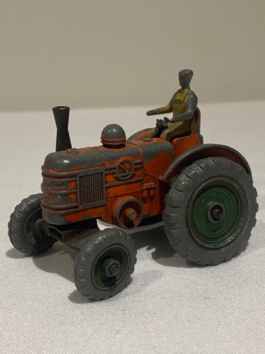 Dinky toys 301 field marshall - dinky, #301