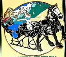Disney Frozen Pin - Holiday