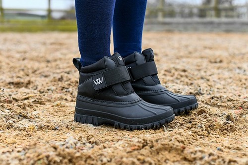 Woof wear short - yard, |