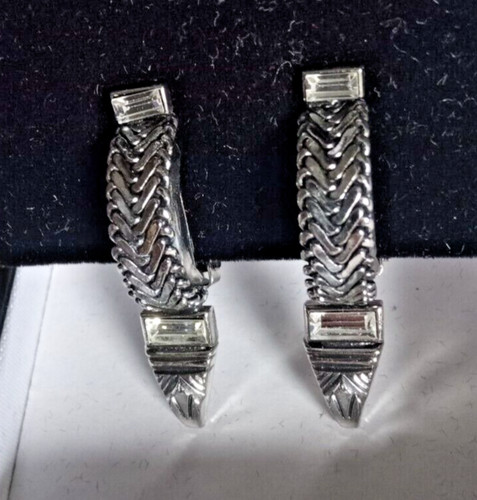 Vintage clip earrings by - vintage,