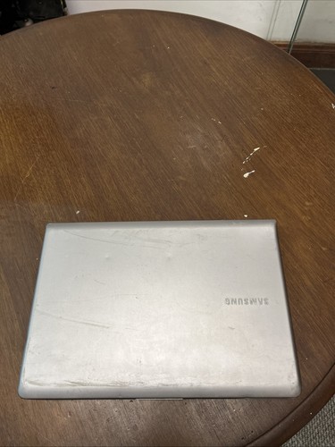 Samsung np530u4bl