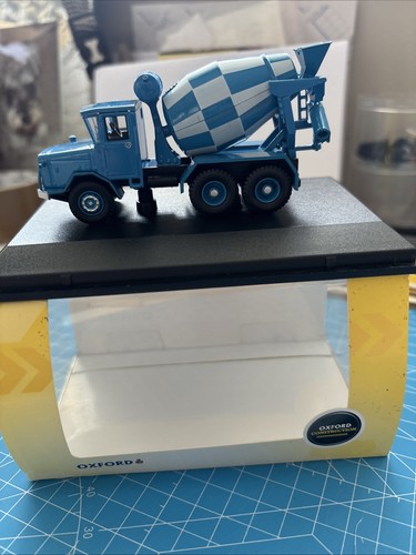 Oxford diecast aec - diecast, 1:76.