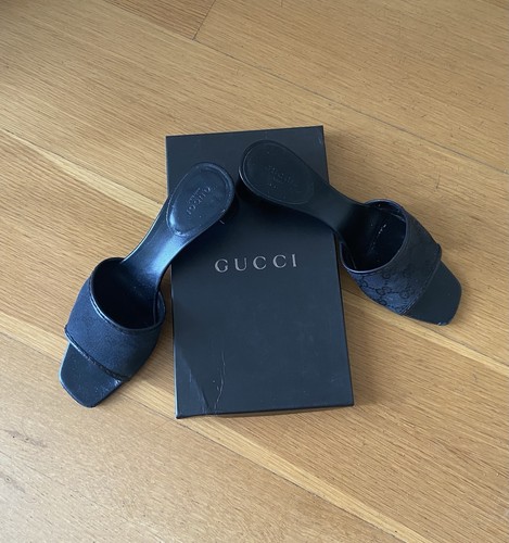 Gucci black mules with - black,