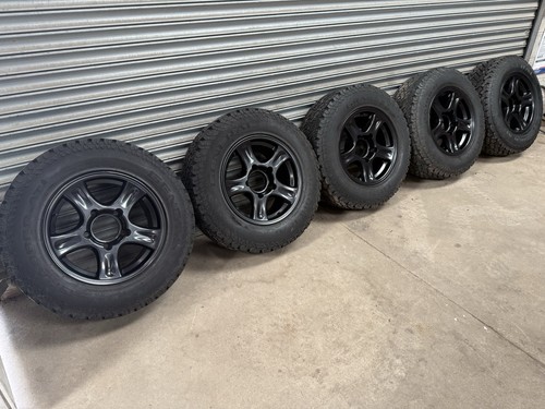 Land rover defender maxxtrac - land,