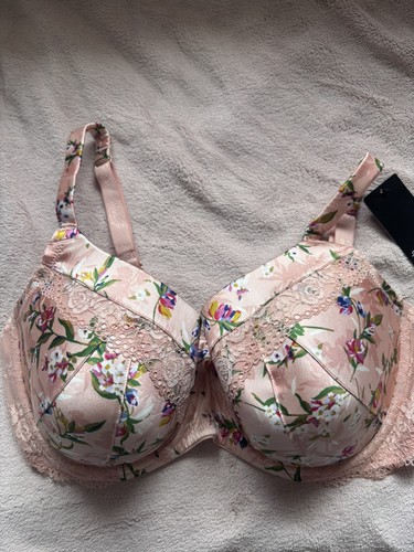 New with tags s - with,