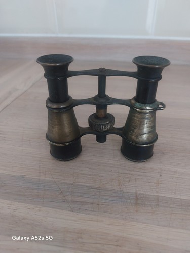 Antique small french opera - french,