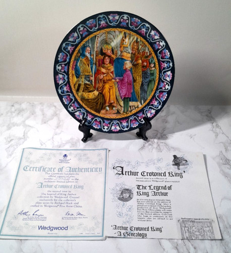 Wedgwood arthur crowned king - crowned,