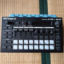 Roland MC-101 GROOVEBOX AIRA