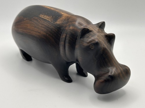 Vintage hand carved - ⭐️,