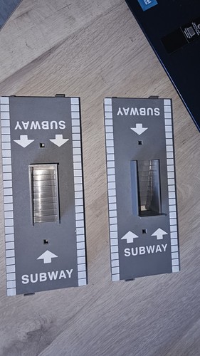 Hornby station subway - station, platform