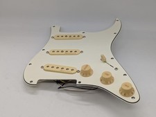 Fender Pre-Wired Strat Pickguard vintage noiseless SSS parchment 11 7716843020
