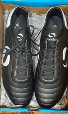LIKE NEW Sondico Strike SG Snr