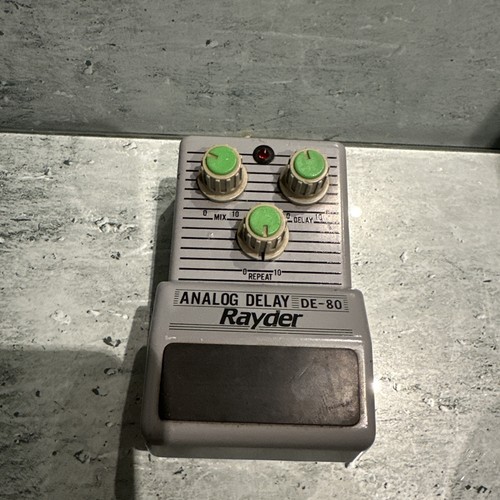 Analog delay pedal - delay,