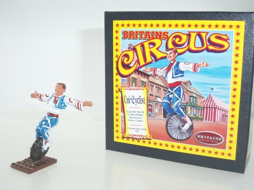 Britains 8679 circus trick - britains,