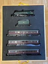 Bachmann OO Gauge. Elizabethan Train Pack. Limited Edition