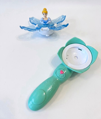 Disney cinderella spinning - disney,
